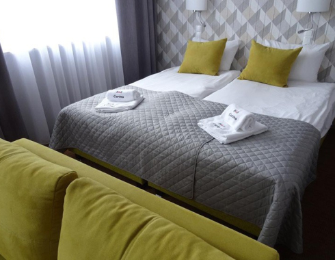 Pokój Dwuosobowy typu Deluxe (2 osoby dorosłe + 2 dzieci) 