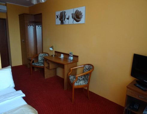 Pokój jednoosobowy standard przedpokój